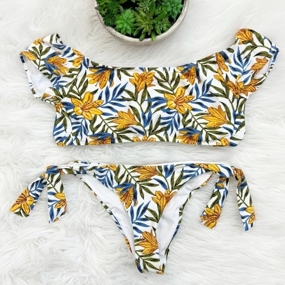 Cabana del Sol Floral Tie Off Shoulder Bikini Set Size Small - Picture 3 of 10